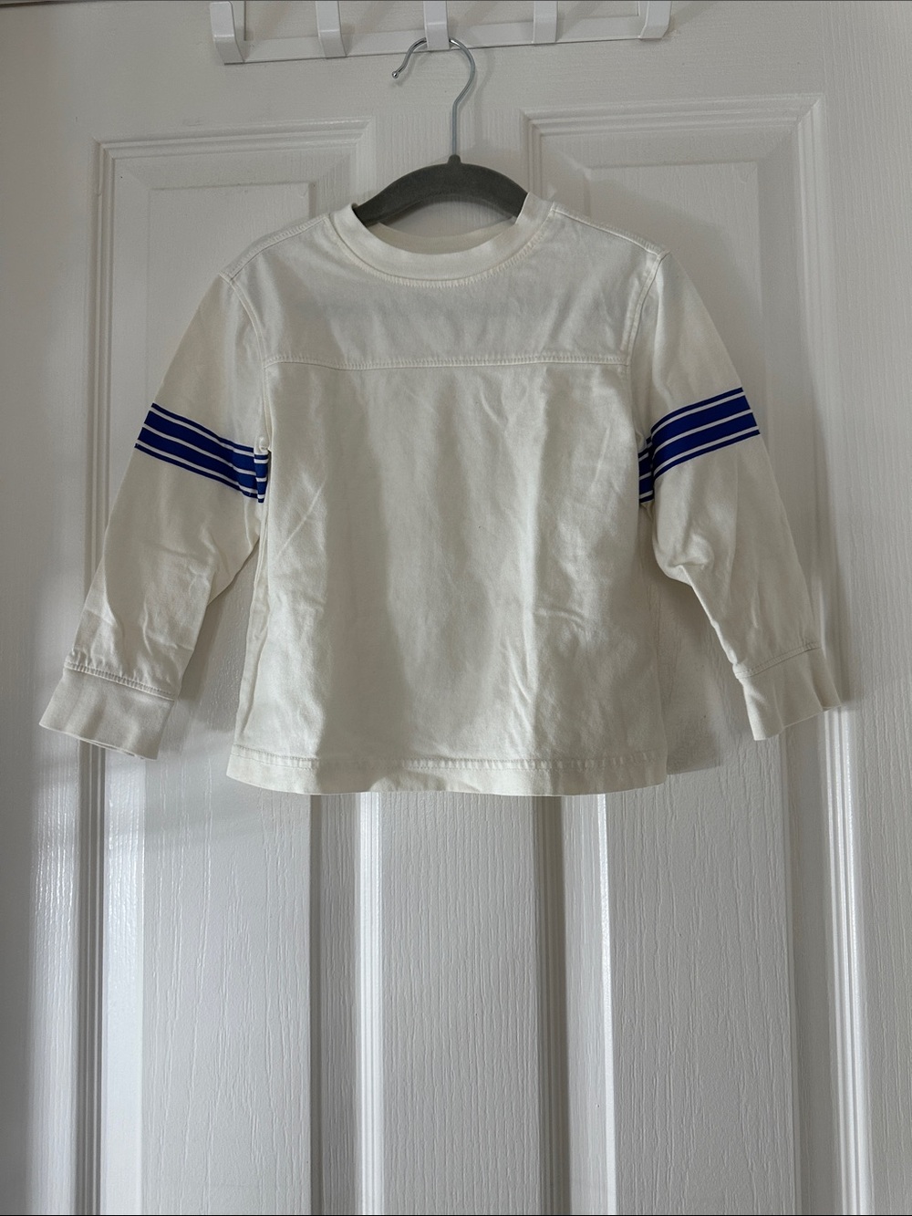 Old Navy Cream Long-Sleeve Tee with Blue Sleeve Stripes